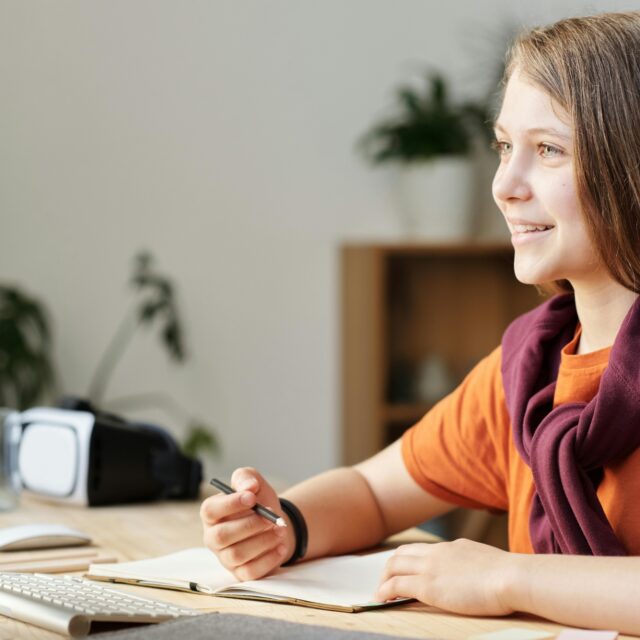 Pexels julia m cameron 4144295